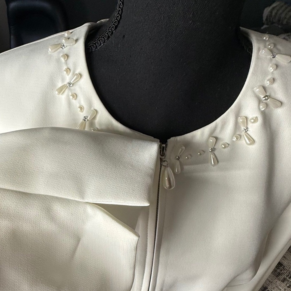 Tahari Arthur S Levine 2 Pc Skirt Suit Ivory Pearl Beaded NWT Womens 12 - Picture 5 of 16
